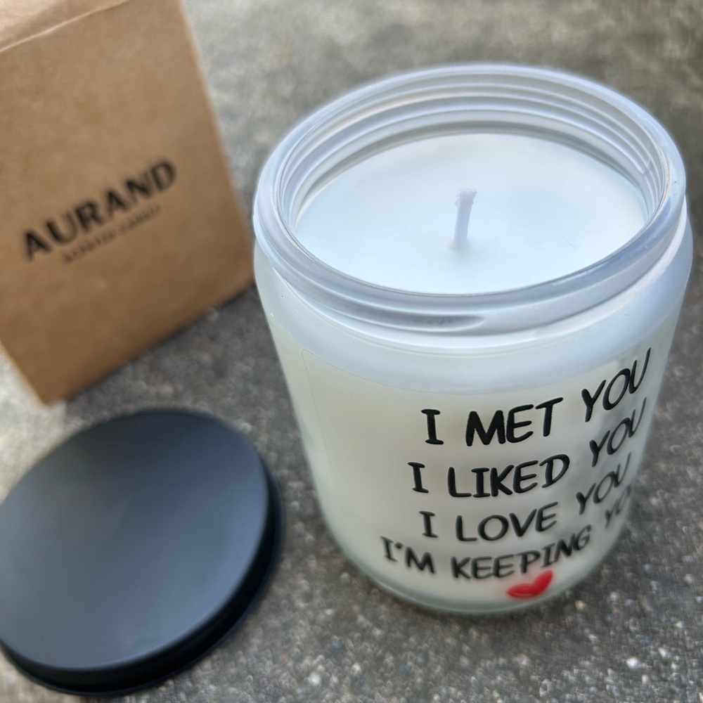 i met you i like you im keepin youWhite Candle with Romantic Quote and Black Lid - Picture 3 of 7